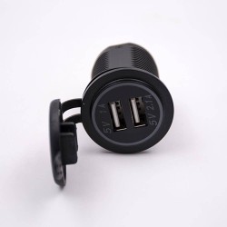 Car Battery To USB Charger With Dust Cover 5V 1A 2.1A Dual Port Socket