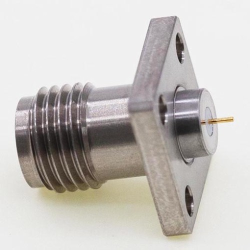 Square Bulkhead Flange Φ0.3mm / .012″ Pin 2.4mm Female Connector, 12.7mm / .500″