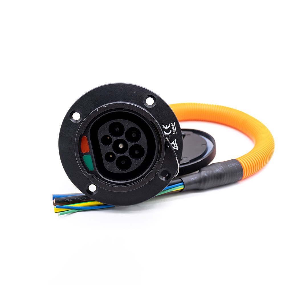 16A 250V Three Phase EV Quick Charger IEC 62196 Type 2 AC Charging Socket with 0.5M Cable For Vehicle End